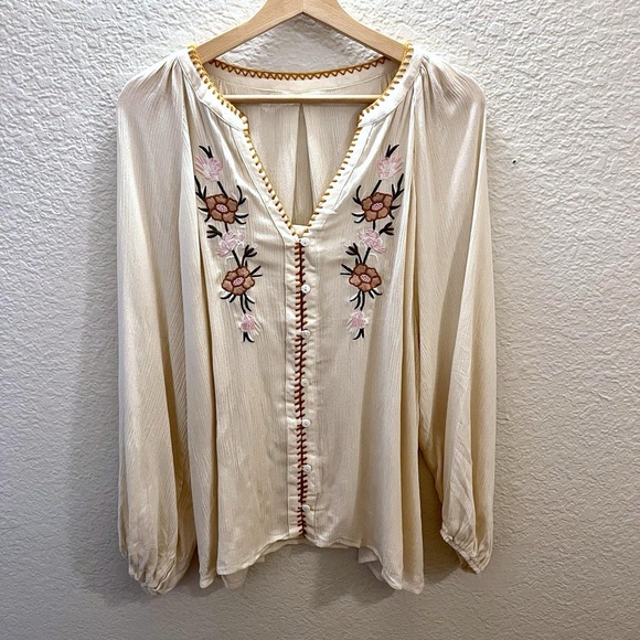 Boho Embroidered Blouse Cream Floral Peasant Sleeves Top L Cottagecore Coquette - Picture 5 of 10